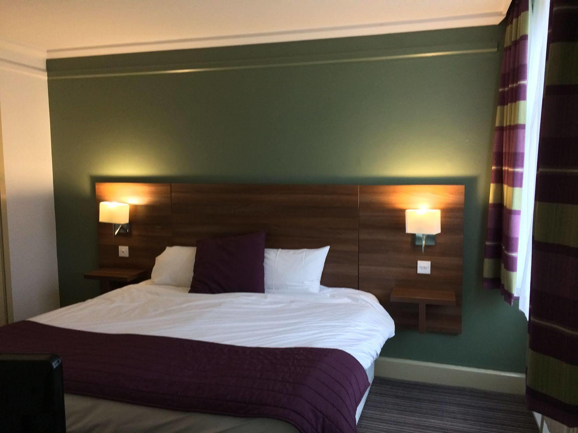 Yorkshire Gateway Hotel 3*